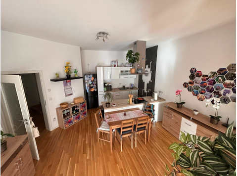 Fully furnished 2-room apartment, 20m² terrace, view, garage - For Rent