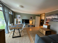 Perfectly located and stylishly  furnished apartment close… - Te Huur