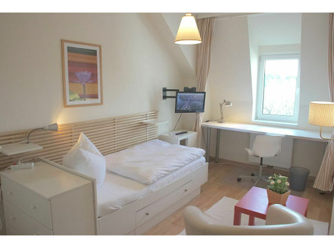 Pretty and nice suite in vibrant neighbourhood (Dresden) - For Rent