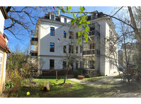 Quiet 1-room apartment with a covered balcony near the… - K pronájmu