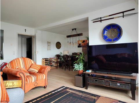 Spacious, charming apartment in Dresden - For Rent