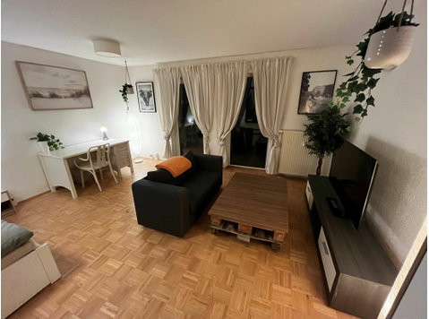Stylish & Cosy Apartment direct in the city - Izīrē