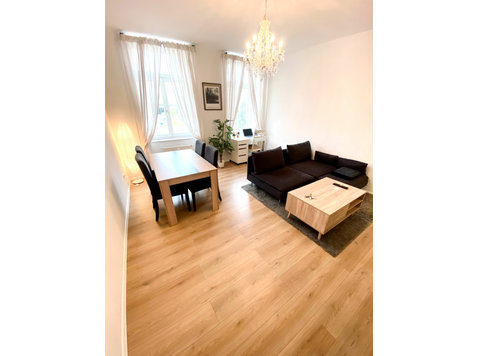 Stylish & Cosy Apartment direct in the city - complete… - For Rent