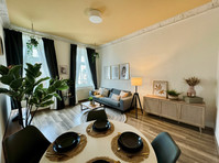 Stylish & Cozy Apartment direct in the City - full equiped - K pronájmu