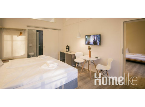 Double room Suite in Dresden - 	
Lägenheter