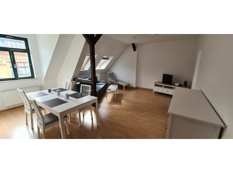 85 sqm apartment Untere Eichstädtstr- 12min/centre - For Rent