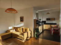 Bright & stylish home in trendy area in the south of Leipzig - Aluguel