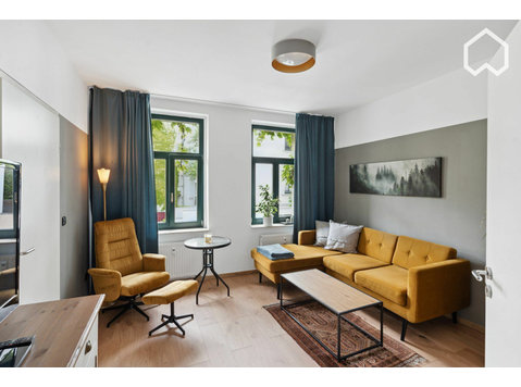 Comfortable and wonderfully furnished apartment in Leipzig - For Rent