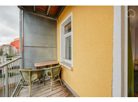 Fantastic 2 room Apartment with Balcony, very Central,… - Под наем