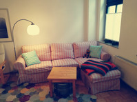 Lovingly furnished apartment in the east of Leipzig - Til leje