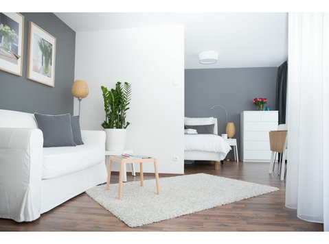 Pretty, barrier-free apartment in the trendy district of… - Til Leie