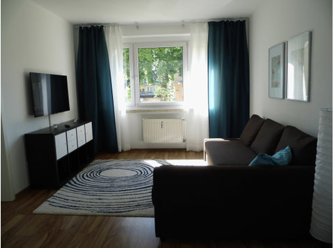 Spacious, modern flat conveniently located - Izīrē