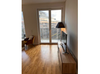 Top furnished apartment in a top location in the heart of… - Aluguel