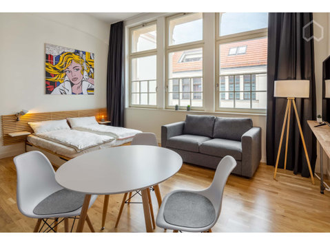 Apartment in Paul-List-Straße - Wohnungen