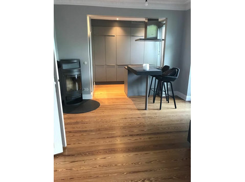 Awesome loft , just renovated, excellent location in… - For Rent