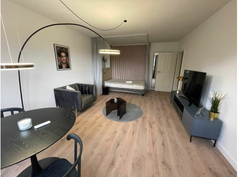 Wunderschönes Studio Apartment in Hamburg - Zu Vermieten