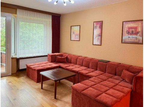 Bright and quiet 3-room apartment in Hamburg-Niendorf - For Rent