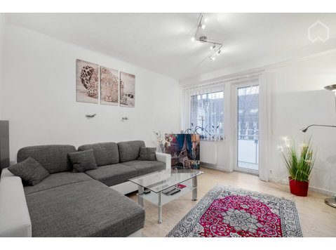 ★ Charming, modern Home in Hamburg-Center ★ next to Subway… - In Affitto