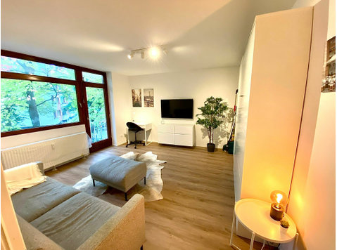 Cosy and newly furnished apartment in Eimsbüttel - For Rent