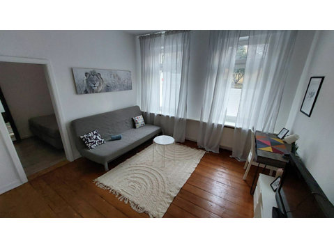 Gemütliche 2-Zimmer-Wohnung im Erdgeschoss in… - Zu Vermieten
