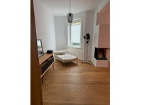 Eppendorf flat with south-facing terrace and garden - Aluguel