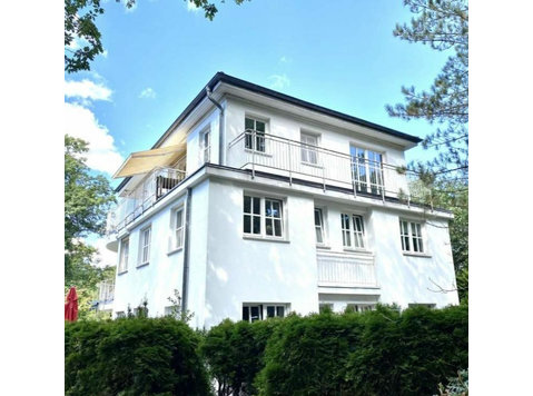 Exclusive apartment in Hamburg Blankenese - In Affitto