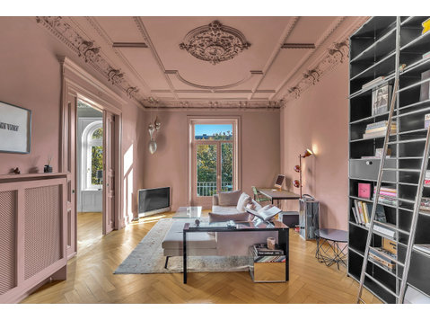 Exquisite Old Building Gem in Hamburg's Best Neighborhood - برای اجاره