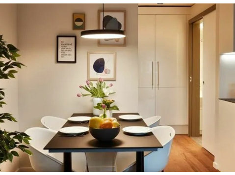 Modern one Room Apartment in Hamburg Altona - For Rent