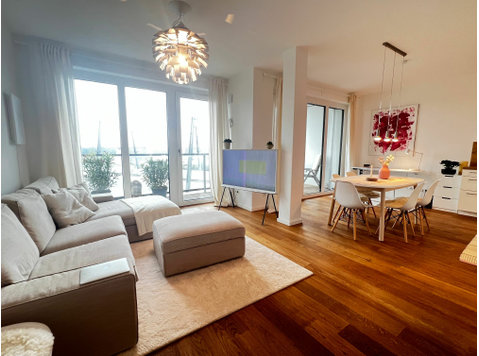 Prime Waterfront Apartment in Hamburg! - For Rent