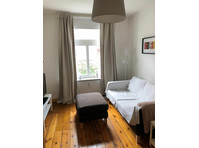 Quiet and cozy apartment in the heart of Hamburg Eppendorf - Te Huur