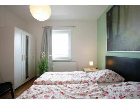 Well cut 3-room apartment in the trendy district of St.… - Alquiler