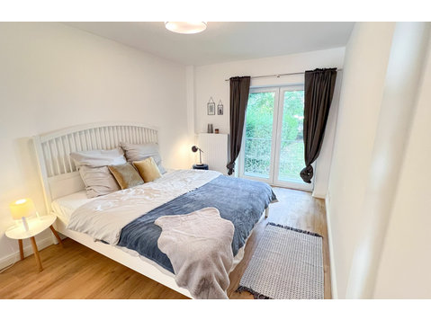 Wonderful new apartment in Wandsbek with 2 bedrooms - De inchiriat