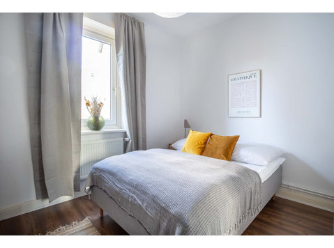 Alfons 4 Room 5 Standard+ - Apartments