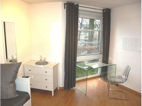 Apartment in Volksparkstraße - Apartments