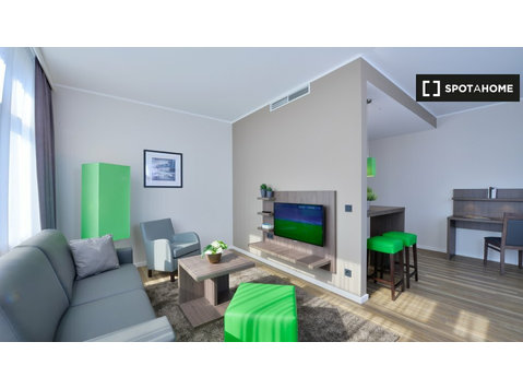 Hamburg-Nord'da kiralık 1 yatak odalı rahat daire - Apartman Daireleri