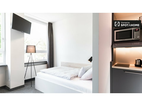 Cozy 1-bedroom apartment for rent in Harburg, Hamburg - Apartemen