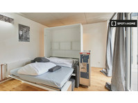 Modern Studio apartment for rent in Barmbek-Nord, Hamburg - อพาร์ตเม้นท์