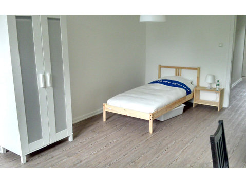 Zimmer in der Poßmoorweg - Lejligheder