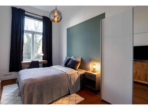 Zimmer in der Sierichstraße - Apartments