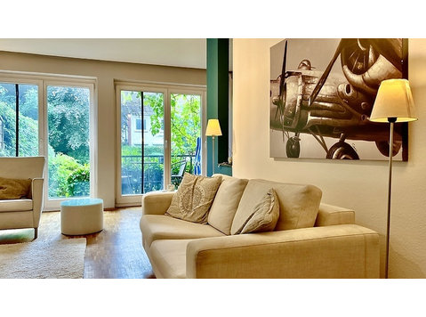 2½ ZI-WOHNUNG IN HAMBURG - WANDSBEK, MÖBLIERT - Serviced apartments