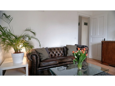 3½ ZI-WOHNUNG IN HAMBURG - ST. GEORG, MÖBLIERT - Serviced apartments