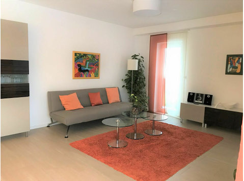 Cute, fashionable apartment located in Niedernhausen - Alquiler