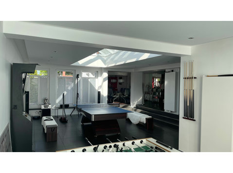 Fashionable & amazing suite (Kastellaun ) - Izīrē