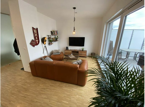 Hochwertig möblierte, neue Wohnung im Süden Frankfurts… - In Affitto