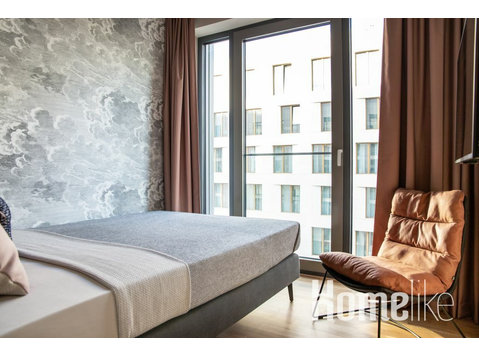 Design Serviced Apartment in Darmstadt City Center - 아파트