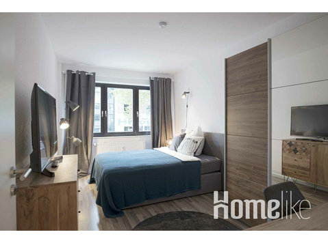 Private Room in Nordend, Frankfurt - Общо жилище