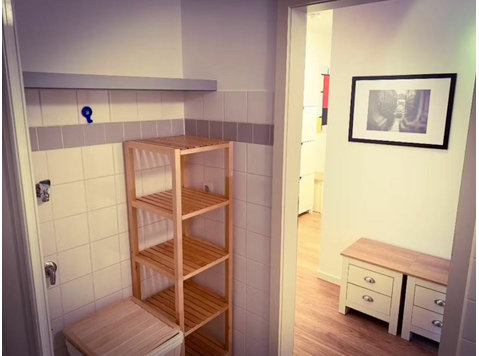 3 Bedroom Apartment in central Frankfurt Westend - For Rent
