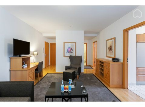 3 room Family Suite at the old opera - For Rent
