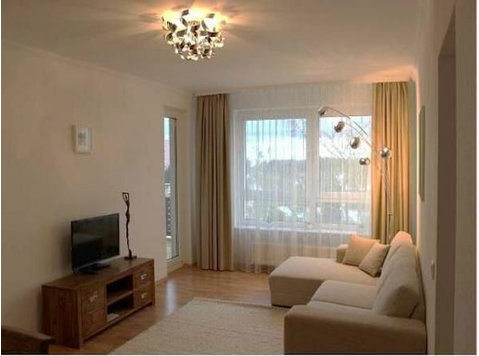City view 1-bedroom apartment with loggia and within 5 min… - Alquiler