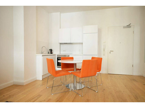 Komfortables, voll ausgestattetes Serviced Apartment mit 2… - Zu Vermieten